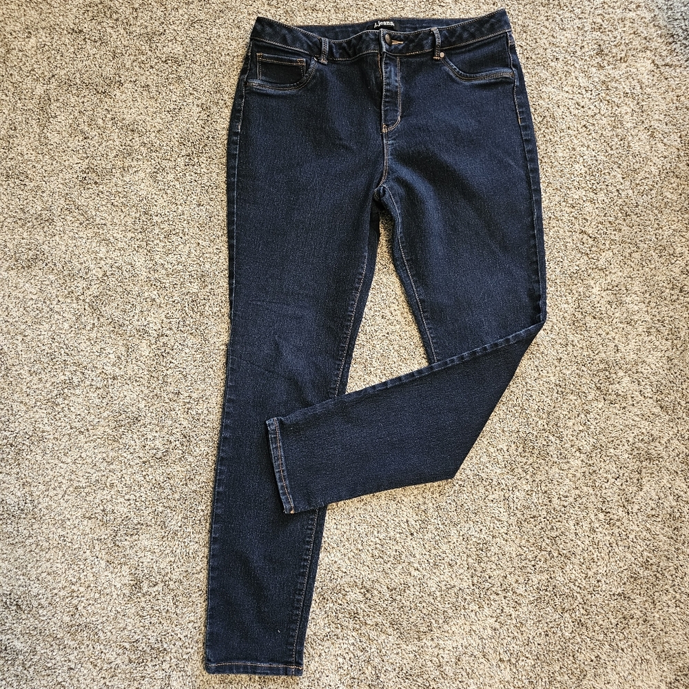 d. jeans Women's High-Waisted Ankle Jeans